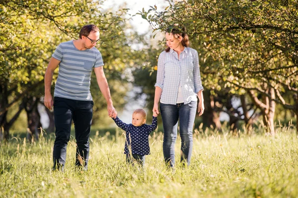 Anne kızıyla ilk adımlar
