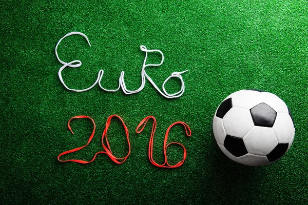 Pallone da calcio e segno Euro 2016 — Foto Stock