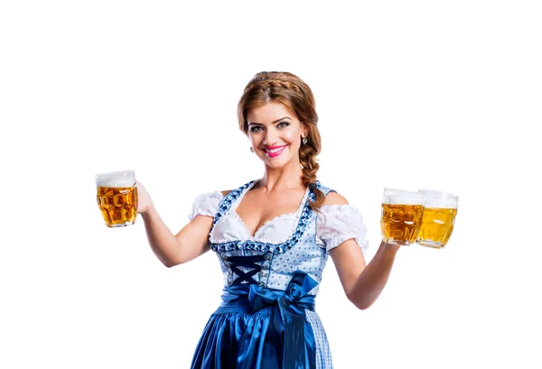 Mulher em vestido bávaro com cerveja — Fotografia de Stock