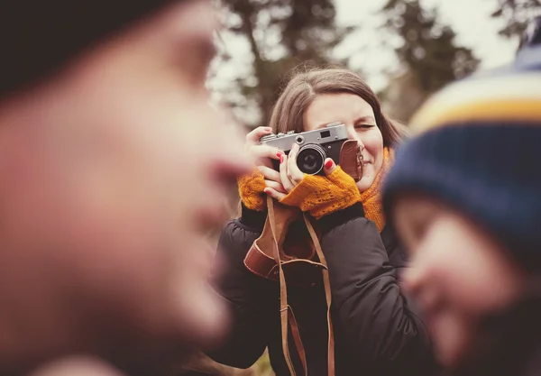 Woman is taking picture of her son and husband — Stock Photo, Image