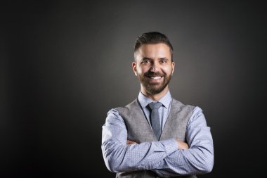 işadamı elle geçti