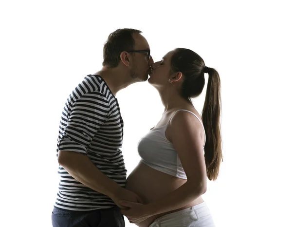 Jeune couple enceinte — Photo