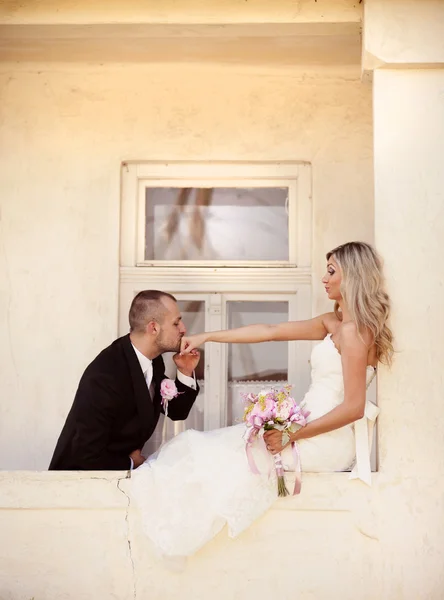 Bride and groom — Stock Photo, Image