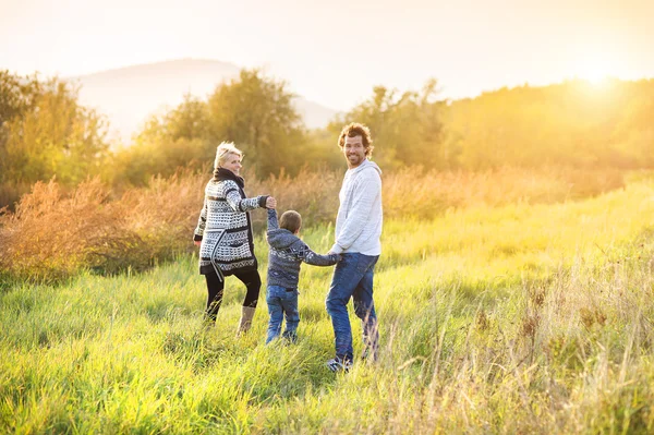 Família passar tempo juntos — Fotografia de Stock