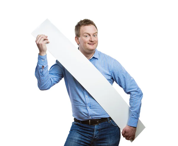 Homem segurando uma placa de sinal em branco — Fotografia de Stock