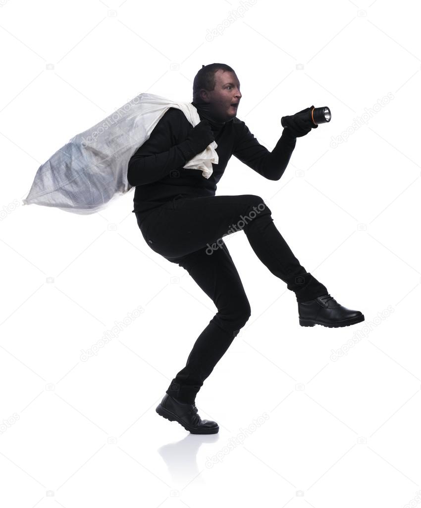 Resultado de imagem para ladrão com um saco nas costas