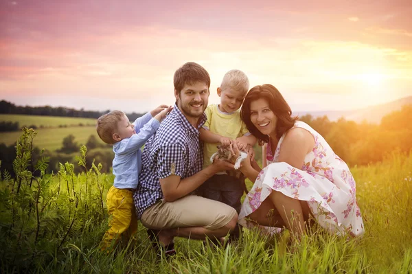 Family spending time together — Stock Photo, Image