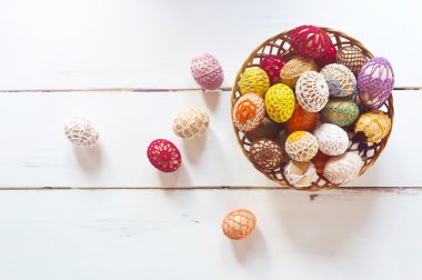 Paskalya yumurtalı sepet