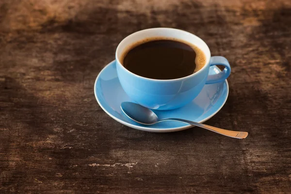 블루 잔의 커피 — 스톡 사진