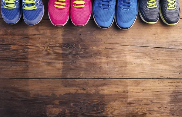 Running shoes on the floor — Stock Photo, Image