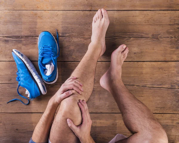 Injured runner — Stock Photo, Image