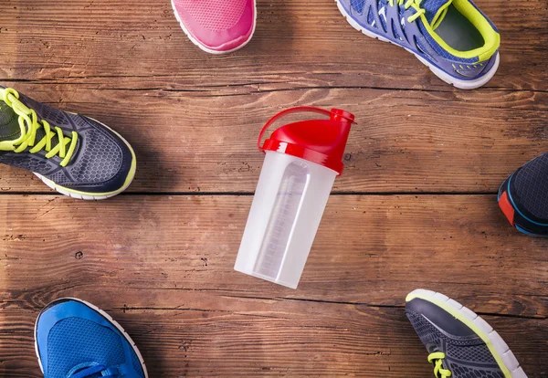 Loopschoenen op de vloer — Stockfoto