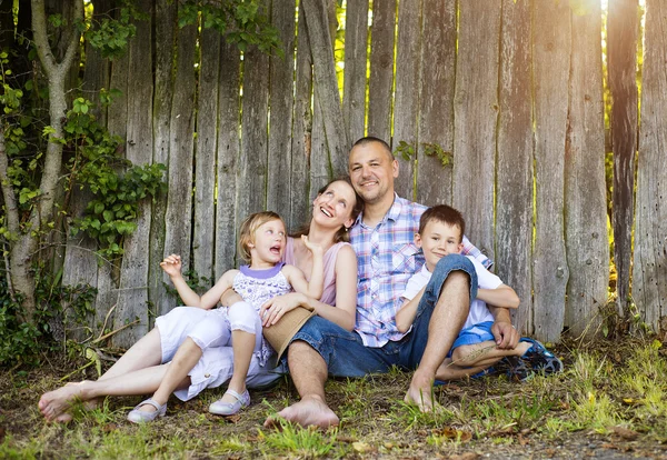 Passer du temps en famille ensemble — Photo