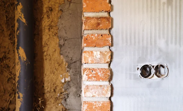 Interior de una nueva casa sin terminar —  Fotos de Stock