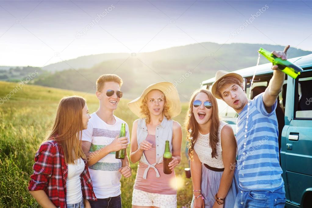 travelling hipster friends