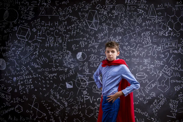 Jovem menino bonito escola — Fotografia de Stock