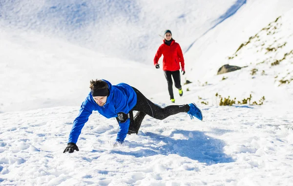 Mladý pár, jogging — Stock fotografie