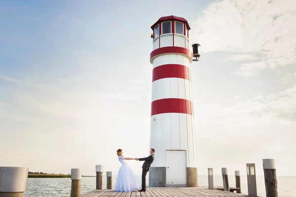 Krásný svatební pár — Stock fotografie