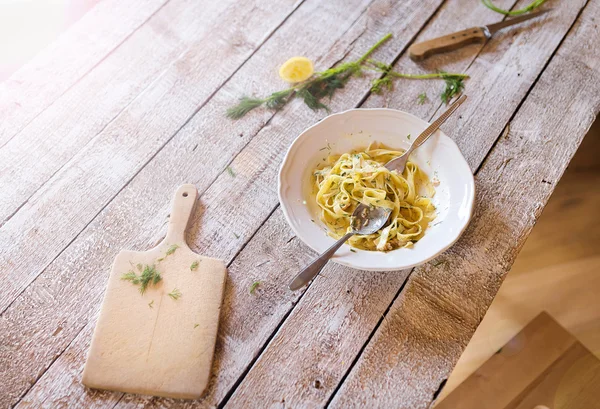Plate with tagliatelle pasta — Stock Photo, Image
