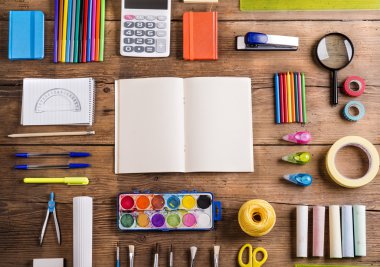 Okula Dönüş Kompozisyonu