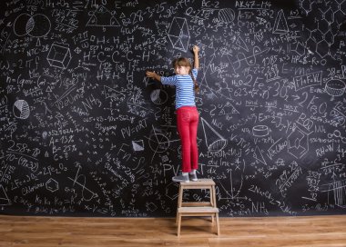 Şirin küçük kız.