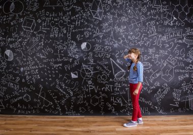 Şirin küçük kız.