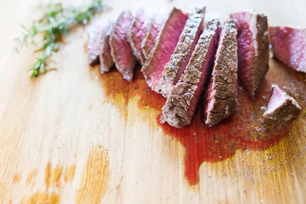 Carne de res a la parrilla — Foto de Stock