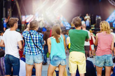 Güzel gençler Yaz Festivali