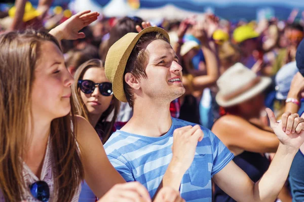 Beautiful teens at summer festival — Stock Photo, Image