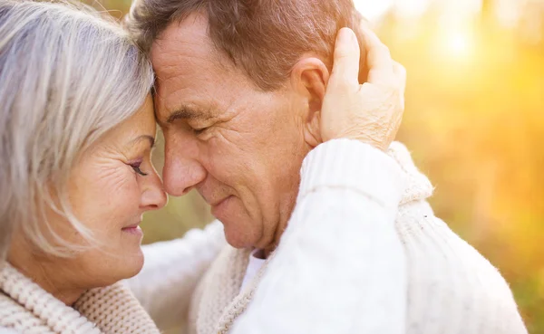 Senior couple outside — Stock Photo, Image