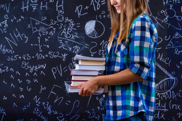 Beautiful young girl — Stock Photo, Image