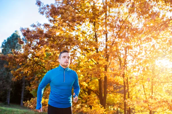 Young handsome runner — Stock Photo, Image