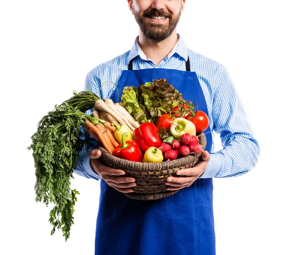 Junge hübsche Gärtnerin — Stockfoto