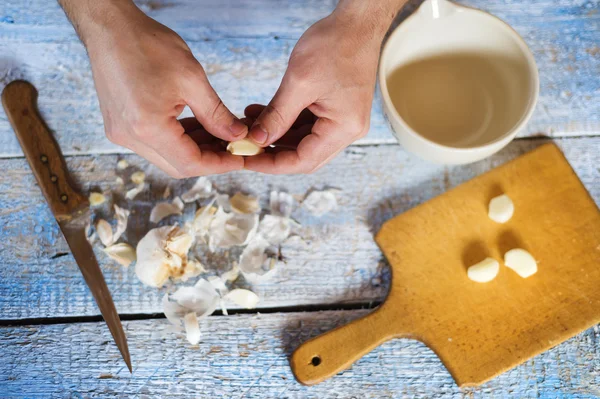 Man preparing sauce — Stock Photo, Image