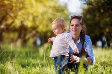 mutlu anne ve kızı