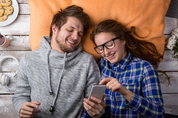 Pár v lásce. Studio záběr. — Stock fotografie