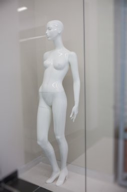 Beyaz manken giysi olmadan.