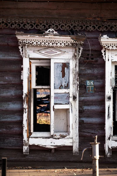 Gammalt trähus — Stockfoto