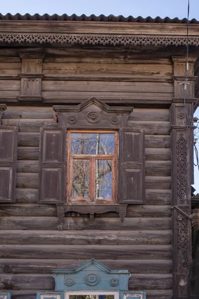 Altes Haus in der Stadt Irkutsk — Stockfoto