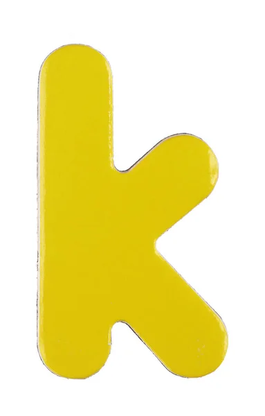 Kleine letters k magnetische letter op wit met knippad — Stockfoto