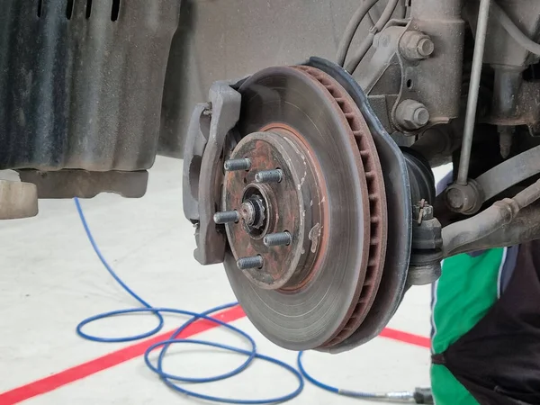 car brake system maintenance disc brake