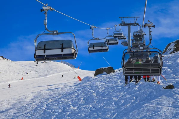 Ski lift — Stock Photo, Image