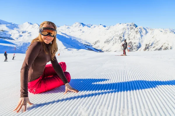 Winterpret in de Alpen — Stockfoto