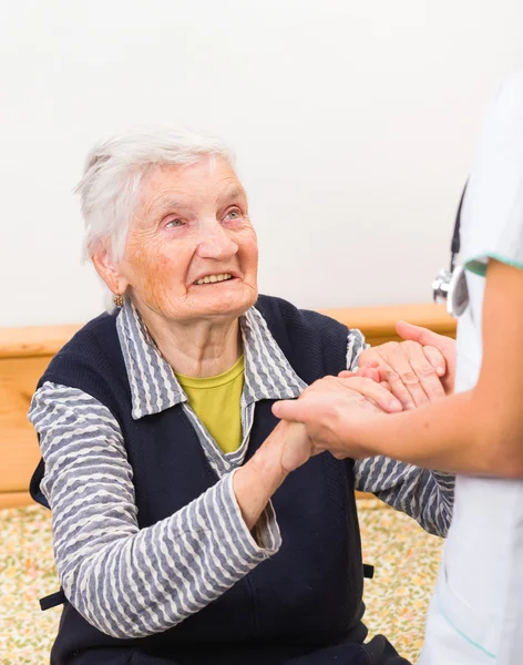 Helfende Hände — Stockfoto