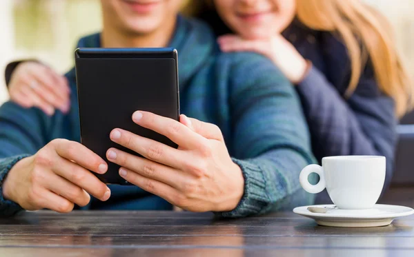 Young couple — Stock Photo, Image