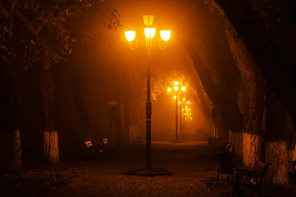 Lamp lights at night — Stock Photo, Image