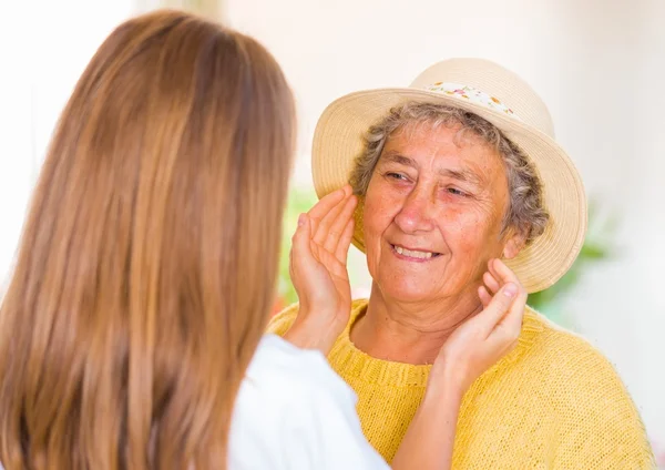 Elderly home care — Stock Photo, Image