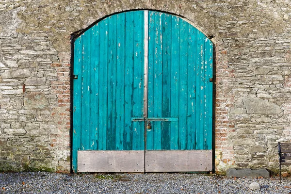 Blue warehouse door — Stock Photo, Image