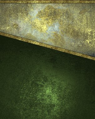 Yıpranmış sarı metal ile Grunge yeşil arka plan. Tasarım şablonu. reklam broşürü veya duyuru davetiyesi için kopya alanı, soyut arka plan.