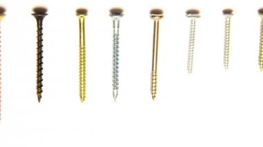 Vidaları farklı uzunlukta ve şekiller kendi kendine dokunarak